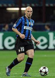 Esteban cambiasso is a free agent in pro evolution soccer 2019. Pes Miti Del Calcio View Topic Esteban Cambiasso 2005 2010