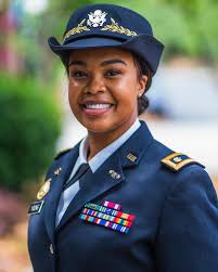𝗜 𝗔𝗠 𝗧𝗛𝗘 𝗟𝗨𝗖𝗞𝗬 𝗢𝗡𝗘- MAJ M. Tiye Young I am a full-time  student at Wake Forest University School of Medicine Physician Assistant  Program I am a Military Officer in the North