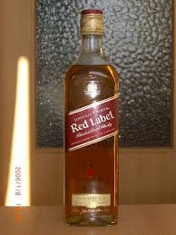 Follow the johnnie walker story, from the four corners of scotland to the four corners of the world. Johnnie Walker Red Label Whisky De