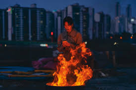 비평] 더 글로리의 복수는 가해자의 성별에 따라 어떻게 달라졌나