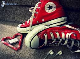 Faites vos choix de converse haute parmi les produits de nombreuses marques et converse g4 haut homme blanc vitesse jaune noir rouge basketball baskets. Converse Heart Chaussures Rouges Chaussures Fille Converse Haute