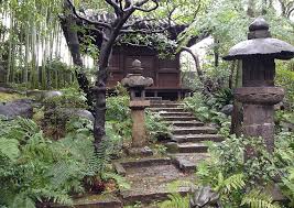 Der japanische garten wurde im mai 2003 eröffnet und ist wie auch der chinesische garten, der zudem symbolisiert der name aber auch die städtepartnerschaft zwischen berlin und tokio. Japanischer Garten Fur Die Teezeremonie Teehausgarten
