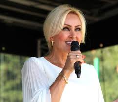 Jun 10, 2021 · wygląda jak modelka. Teresa Werner Koncert Artykuly Nasze Miasto