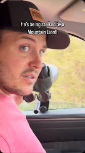 We weren’t the only ones looking for big bucks the other night…. 🐈 Footage  captured with our @phoneskope use code “SKYNIC” to save some money