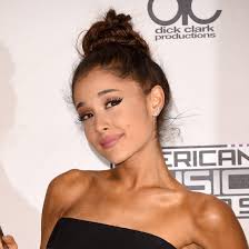 Jetzt lässt sie die fans nachträglich an ihrem großen tag teilhaben. Ariana Grande Neues Album Bravo