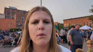 Larry Osterling talks to Pineapple House's Joy Ely about her great run in  downtown Saline. Ely is this year's Saline Area Chamber of Commerce "Saline  Salutes" Lifetime Achievement honoree.