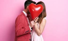 Sus antedentes históricos están ligados a fiestas paganas que datan de la época de los romanos concretamente a una celebración llamada lupercalia asociada a la fertilidad. San Valentin Por Que Se Celebra La Fecha Cada 14 De Febrero America Noticias