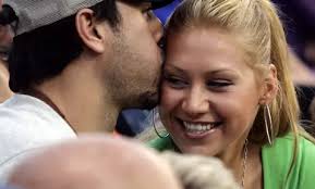 Begge søsknene er født på julaften