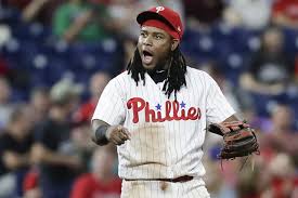 Maikel Franco cleared to play after being diagnosed with bruised right wrist