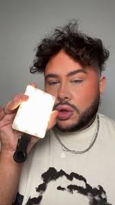 the super viral light everyone is talking about aka the alex earle light