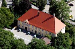 Hier finden sie informationen zu beratung, ausstattung und öffnungszeiten. Bayerische Polizei Polizeiinspektion Buchloe