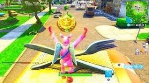 Can only be found after completing all week 6 battle pass challenges in season 4 then you will receive a free battle pass tier for week 6. Free Battle Star Tier Location Week 6 Secret Star Fortnite Battle Royale Battle Star Fortnite Challenges