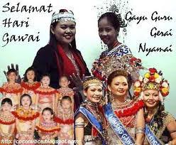 Penggunaan hyphen (tanda hubung) dalam bahasa inggris lengkap. Selamat Hari Gawai In Iban Language