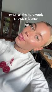 Jasmine Huff's Instagram, Twitter & Facebook