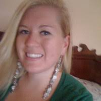 Liz Moulder's Instagram, Twitter & Facebook