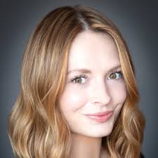 Amanda Southern, Real Estate Agent