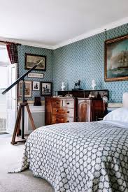 In the past, a country bedroom may have spelled out floral curtains, patchwork quilts, gingham upholstery and a whole lot of yellow and blue. Country Bedroom Ideas English Country Style Bedrooms House Garden