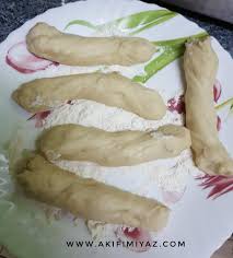 Cara untuk membuat kuih cakoi sukatan cawan tanpa yis bersama resepi sekaya pandan. Kuih Kayu Keramat Dan Cara Mudah Membuatnya