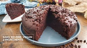 Travaillez au fouet les jaunes d'oeufs avec le sucre. Gateau Au Chocolat Simple Et Vegan Recette 4 Ingredients Youtube