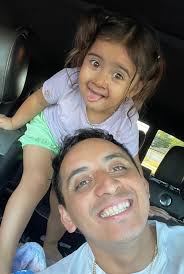 Fundraiser by Anna Escobar : Help Danilo Reunite With His Children