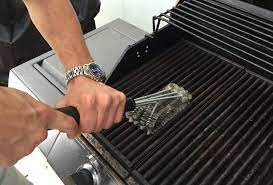 Cast iron grill grates are incredibly durable. How To Clean A Cast Iron Grill Or A Grill Pan Useful Tips