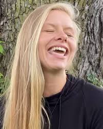 facesoftheinternet part 2. I had a surprising mini epiphany while working 