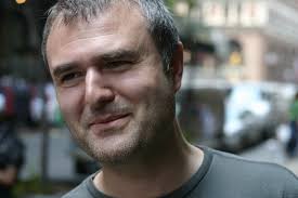 Pay attention to what Nick Denton is doing with comments