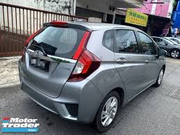 Hal ini berkat performa mesin dan tampilan honda jazz yang dapat diterima oleh hampir semua golongan. Rm 55 800 2015 Honda Jazz 1 5 V Tec Full Spec Auto 2015