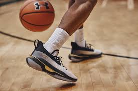 About 5% of these are sports shoes, 3% are men's sports shoes, and 0% are men's fashion sneakers. Steph Curry Under Armour Apparently Ready To Launch Apparel Line Wwd