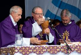 Deacon-Structing The Mass | Part 2: The Entrance | Salt + Light Media