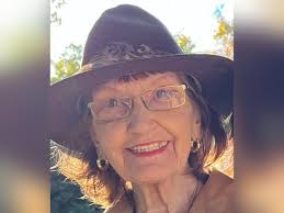 A Timeline of Linda "Lynne" Huber's Life