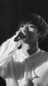 Cara mengubah foto warna menjadi hitam putih di photoshop dengan mudah. Hitam Putih Gaess Kim Taehyung Bts Taehyung Taehyung