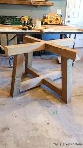 Gorgeous Reclaimed Wood Table Base Images Ideas Reclaimed Wood Table Base And Salvage Beam Rou Mesas Redondas De Madera Base Para Mesa Redonda Mesas De Madera
