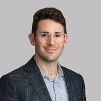 Max Delman's Instagram, Twitter & Facebook