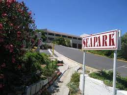 sea park centre melkbosstrand fully furnished apaetment for sale this beautiful 1 bedroom unit with en suite enclosed balcony golf estate gumtree south africa