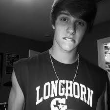 Aaron Mcgee's Instagram, Twitter & Facebook