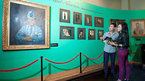 Galeri diraja sultan abdülaziz ) bir galeri klang i̇lçesi , selangor , malezya. Galeri Diraja Sultan Abdul Aziz Royal Gallery Visit Selangor