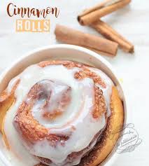 Cinnamon Rolls Ou Brioche Roulee A La Cannelle Roules A La Cannelle Recette Recette Roule