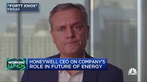 Working Lunch: Honeywell CEO explains his career move and the company's  role in energy