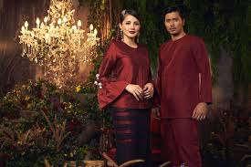 Hijab Heels Tampil Romantis Syawal Ini Dengan Koleksi Fattah Amin Fazura
