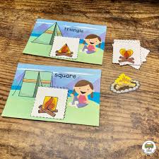 On this page you'll find preschool camping themed activities for your preschool lesson plans. Preschool Camping Lesson Planning Ideas