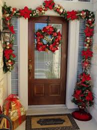 Curiosidades Del Mundo Curiosidades De Ciencia Y Tecnologia Part 37 Puertas Decoradas De Navidad Puerta De Navidad Decoracion Exterior Navidad