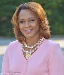 Rhodes Announces 2020 Alumni Awards