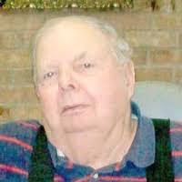 Robbie Larson's Instagram, Twitter & Facebook