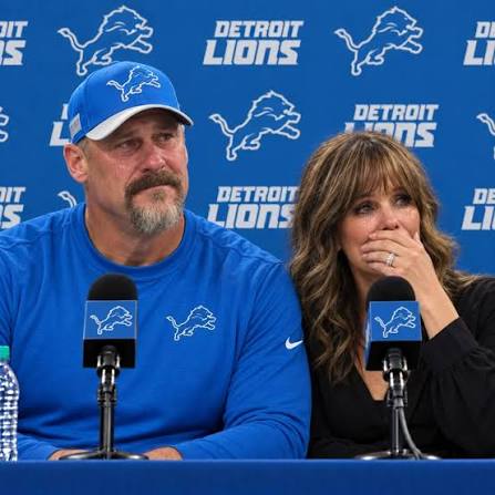  30 MINUTES AGO IN DETROIT, MICHIGAN: DETROIT LIONS HEAD COACH DAN  CAMPBELL AND HIS WIFE, HOLLY CAMPBELL, AT THE CENTER OF AN EMOTIONAL NEW  DEVELOPMENT — LIONS FANS ARE STUNNED... ❤️, WATCH FULL: ...