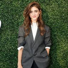 Add to favorites start videochat view videoclip write messages. The Relatable Reason Stranger Things Natalia Dyer Doesn T Post On Social Media