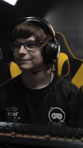 Daniel (@DanielRL__)