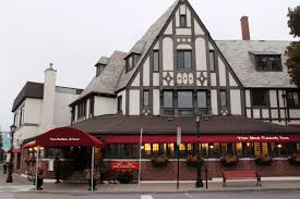 The bed and breakfast was chosen as a top ten getaway by fortune magazine, featured in aaa today, the new york times, chicago tribune. Red Coach Inn Niagara Falls Upstate Ny Inbound Destinations