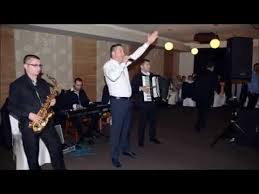 Asu & bobby song title : Jan De La Craiova Rau Ma Dor Ochi Ma Dor Festivaldeigiovanipalazzolo It