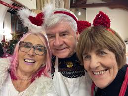 Everyone welcome to come along. Pop over after St Catherine's School  Christmas Market and your Christmas shopping in the town!